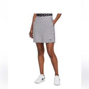 Nike women’s golf skirt XS